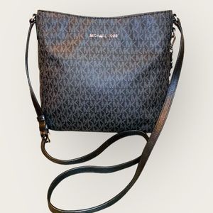 NEW! Michael Kors Black Signature Coated Canvas Large Messenger Bag